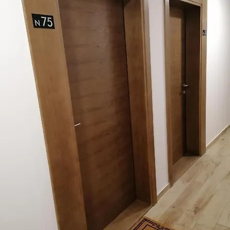 Lägenhet Milmari Future Gold *