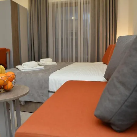 Milmari Future Gold *