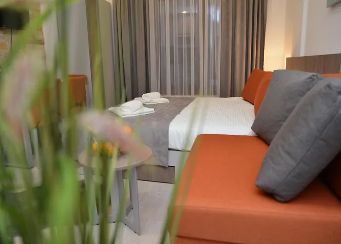 Milmari Future Gold *